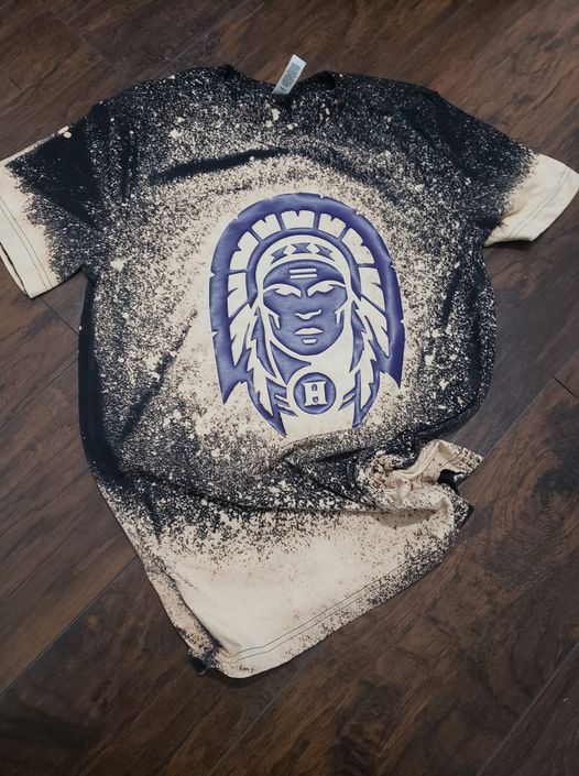 Mascot bleached tee